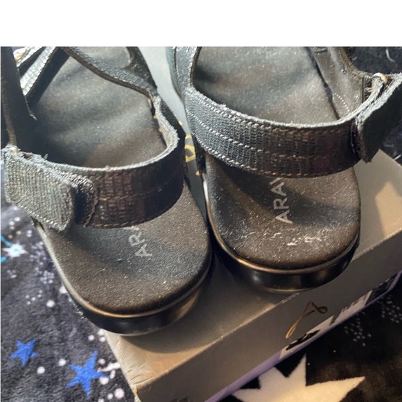 Aravon black sandals new in box - Picture 5 of 7